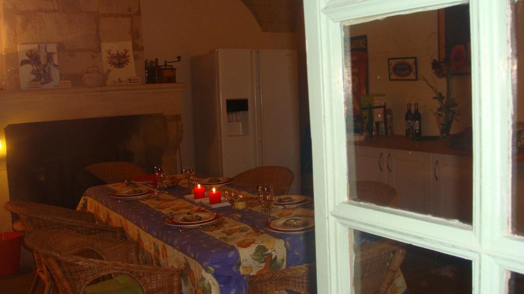 Le Richelieu Bed & Breakfast Uzès Eksteriør bilde
