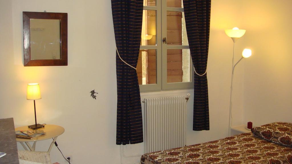 Le Richelieu Bed & Breakfast Uzès Eksteriør bilde