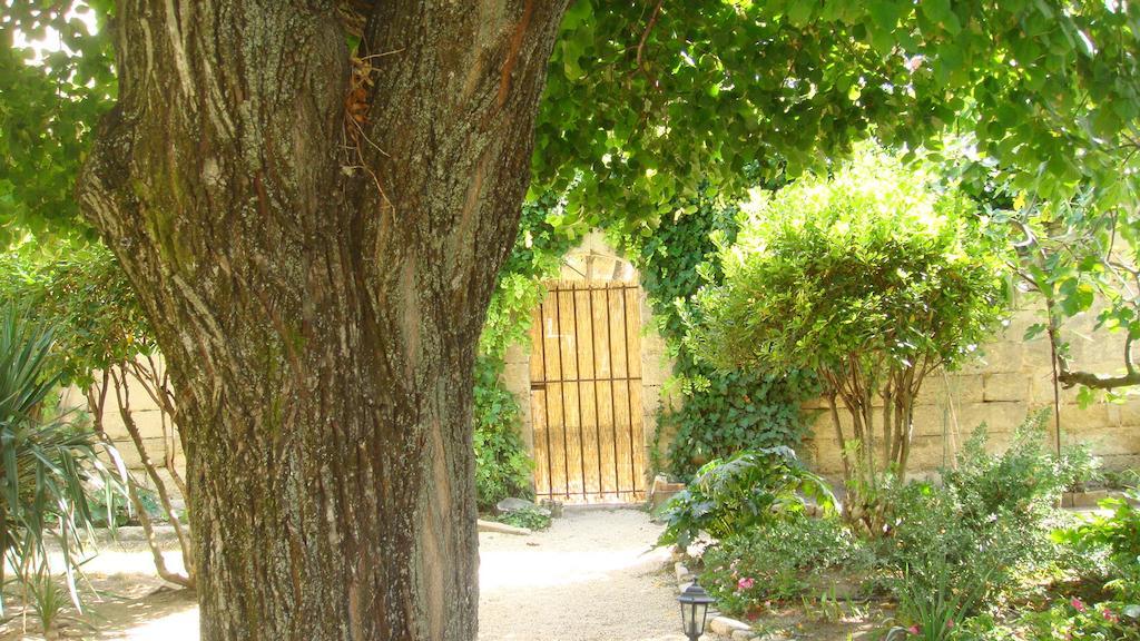 Le Richelieu Bed & Breakfast Uzès Eksteriør bilde